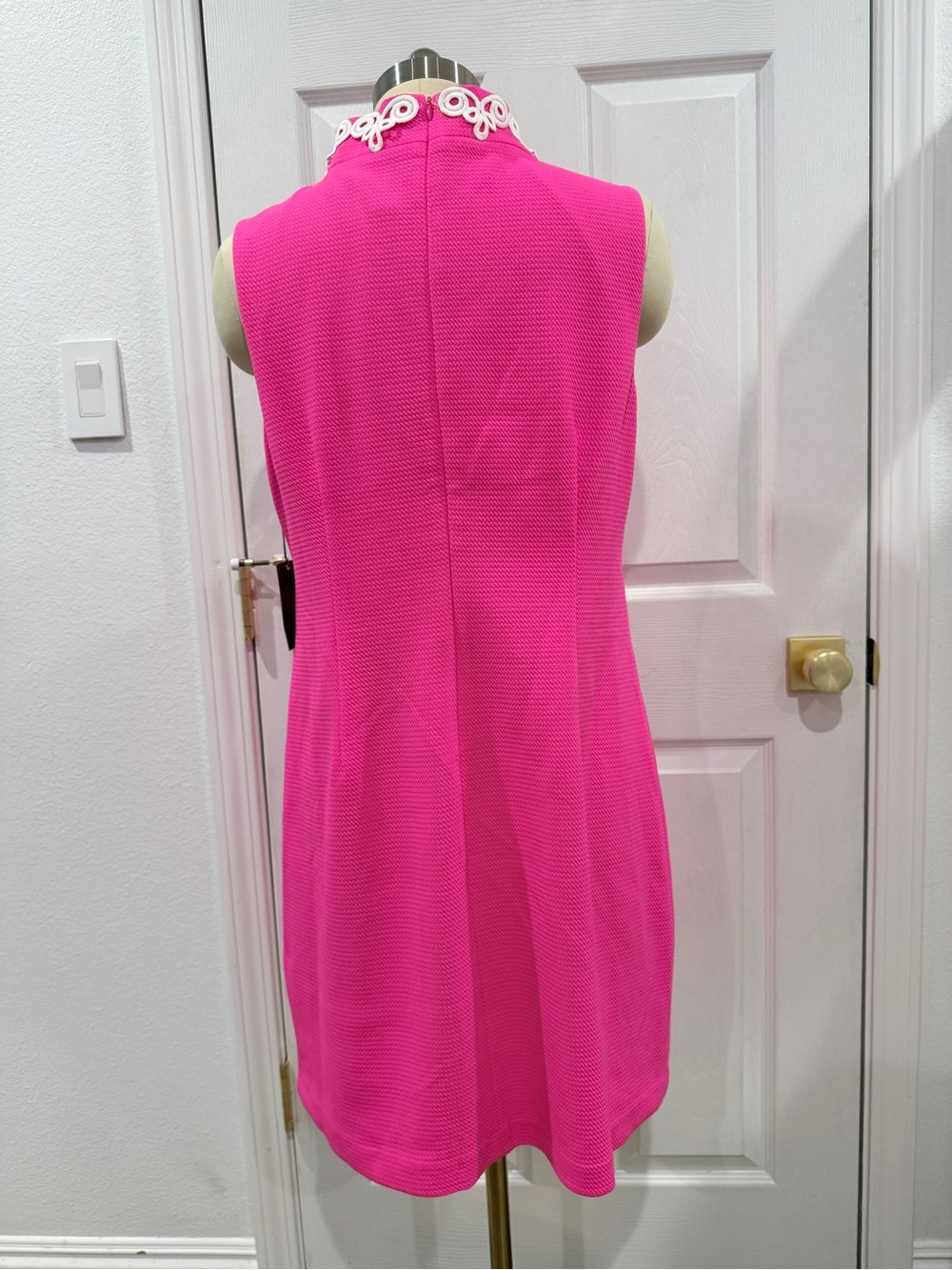 BNWT Vince Camuto Hot Pink Dress with White Trim - Picture 2 of 14